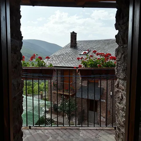 Refugi Rural Vall De Siarb Ostello